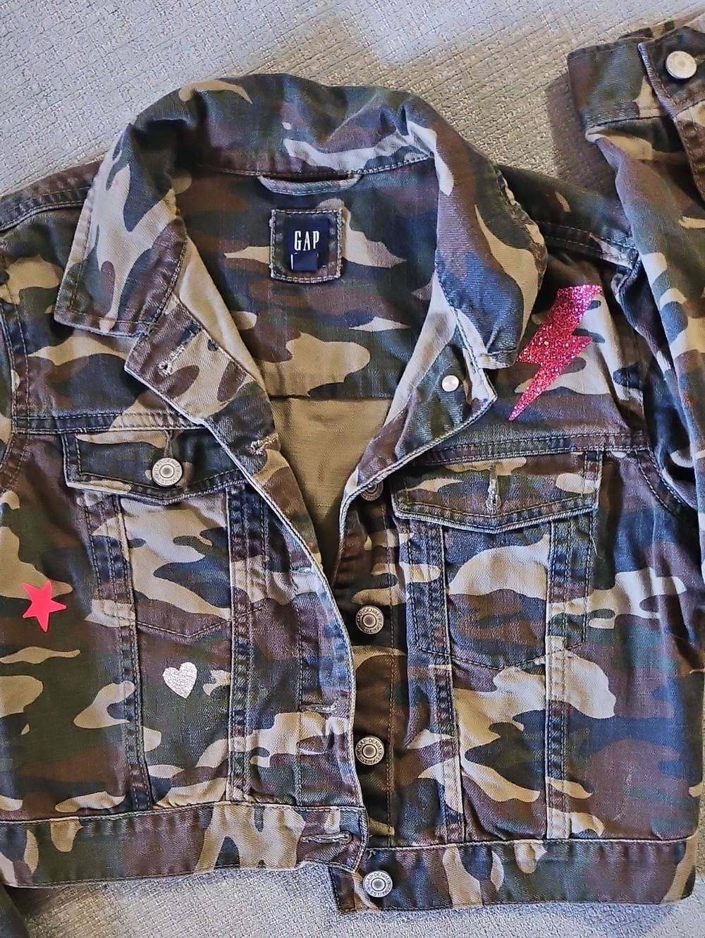 GAP Green and Brown Camo Cropped Jacket with Pink Glitter Accents